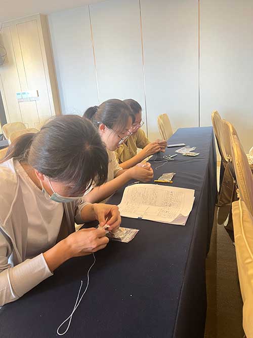 【巧手做香包 健康迎端午】创力集团开展香包制作活动(图3)